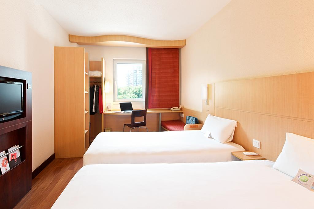 Ibis Leshan City Center Phòng bức ảnh
