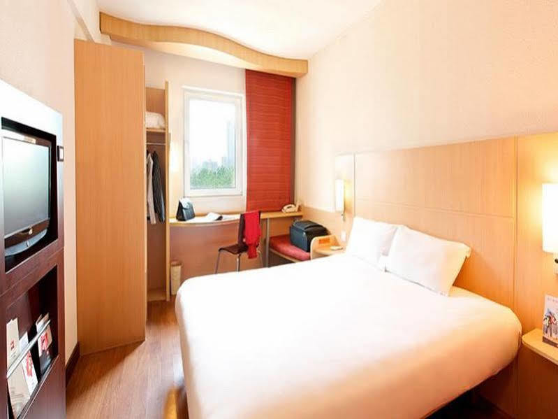 Ibis Leshan City Center Ngoại thất bức ảnh